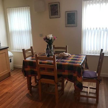Great Offer 2 Bed Tenby Flat Free Parking Eksteriør billede